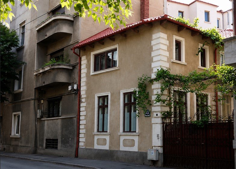 Romanian Administration